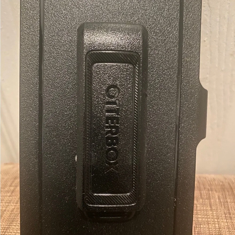 iPhone 13 OtterBox Replacement Holster for Defender Series Cases - Black.
